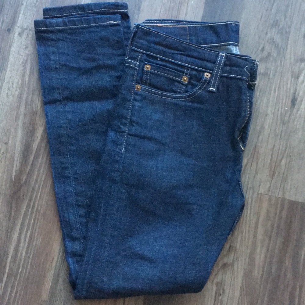 Levi’s 510 29x30 dark wash skinny jeans